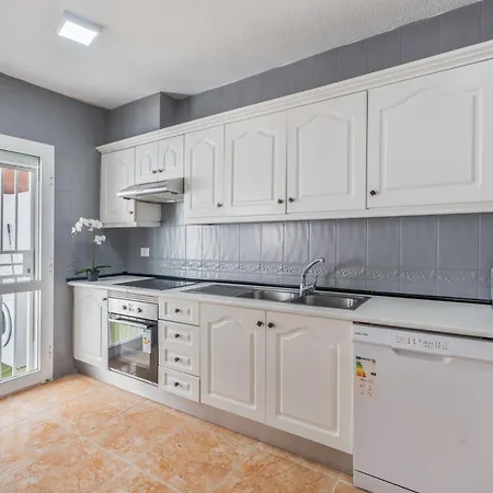 Ocean View Διαμέρισμα *